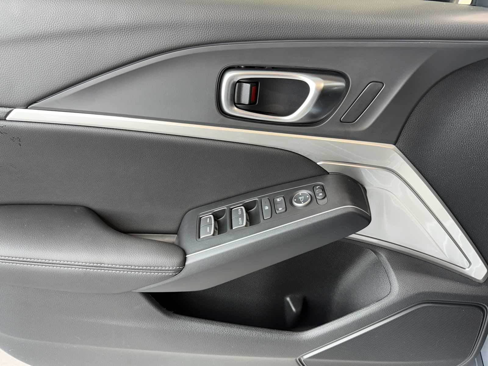 Thumbnail: 2026 Acura Integra - 20