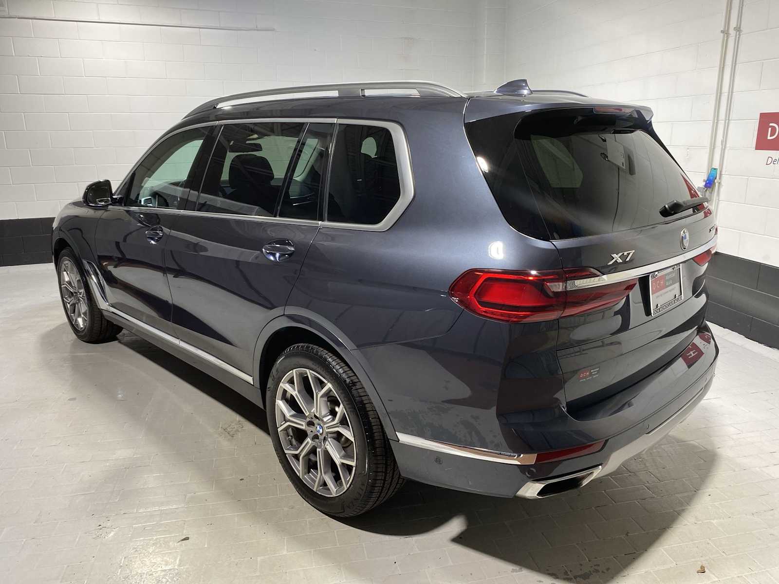 Thumbnail: 2019 BMW X7 - 4
