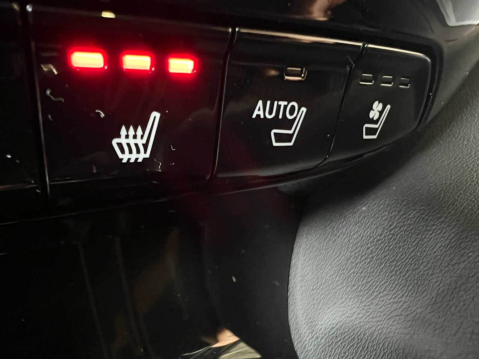 Thumbnail: 2026 Acura MDX - 20