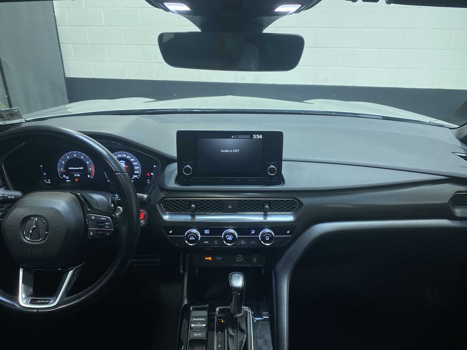 Thumbnail: 2023 Acura Integra - 10