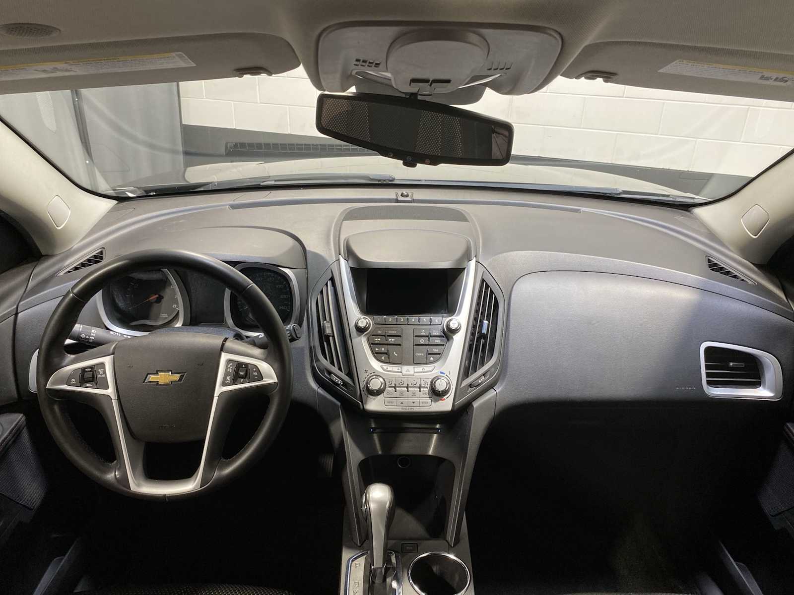 Thumbnail: 2015 Chevrolet Equinox - 10