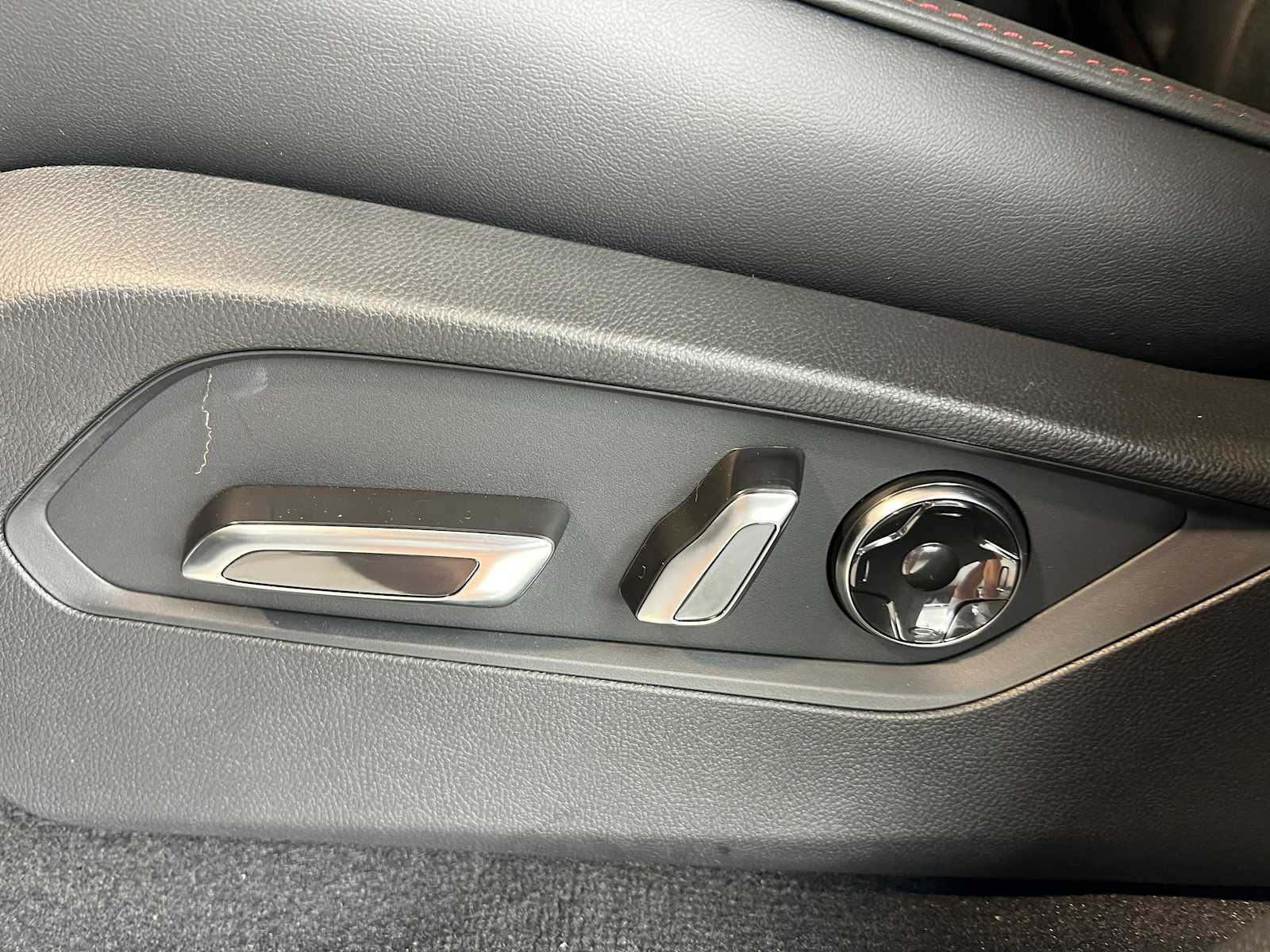 Thumbnail: 2026 Acura MDX - 19