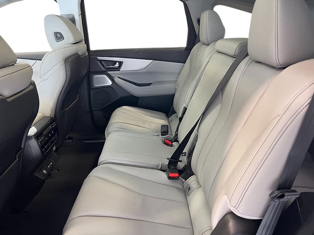 Thumbnail: 2026 Acura MDX - 33