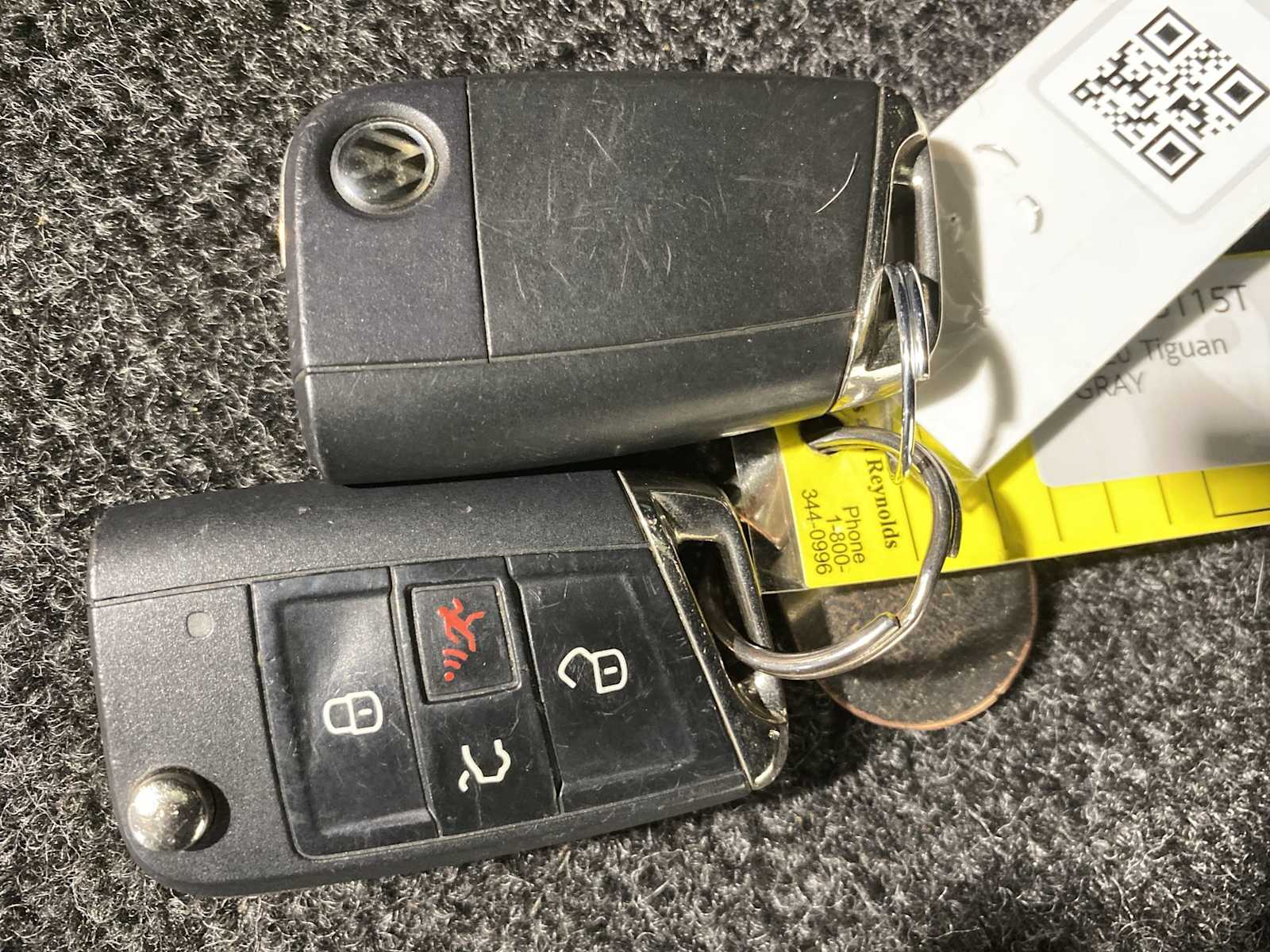 Thumbnail: 2020 Volkswagen Tiguan - 20