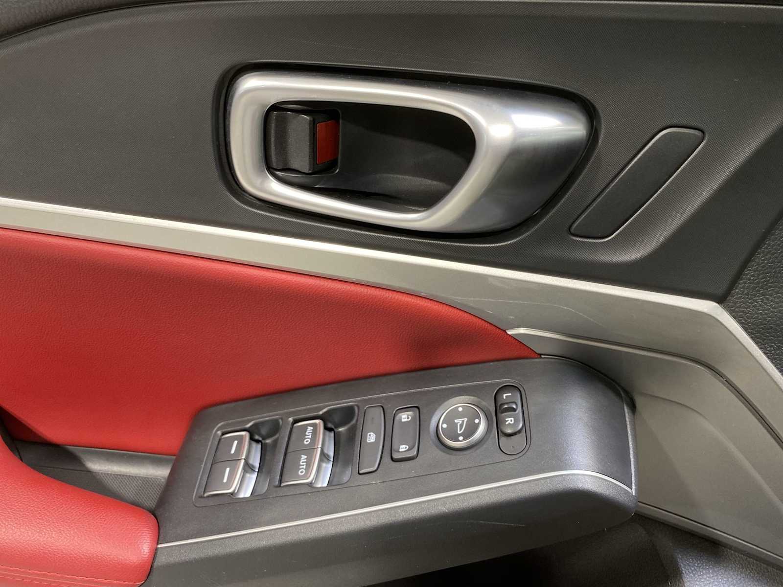 Thumbnail: 2024 Acura Integra - 23