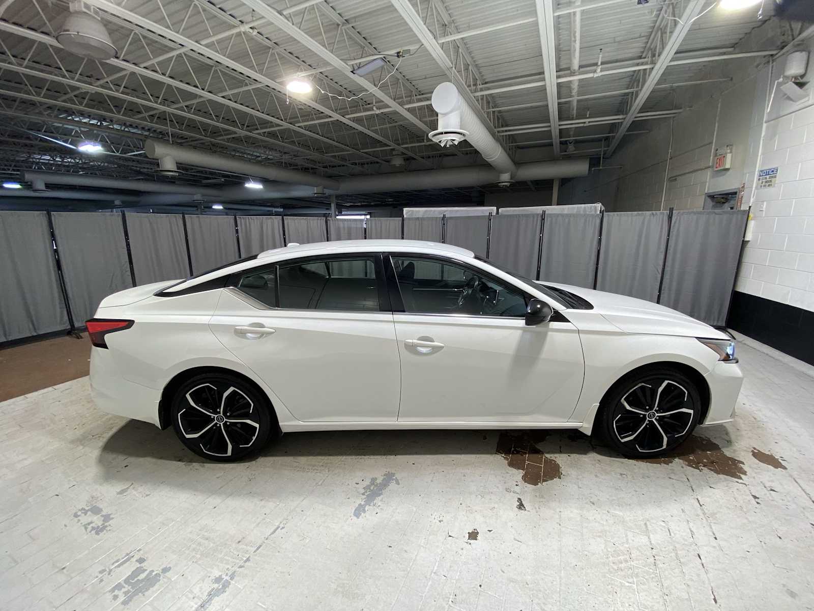 Thumbnail: 2024 Nissan Altima - 27