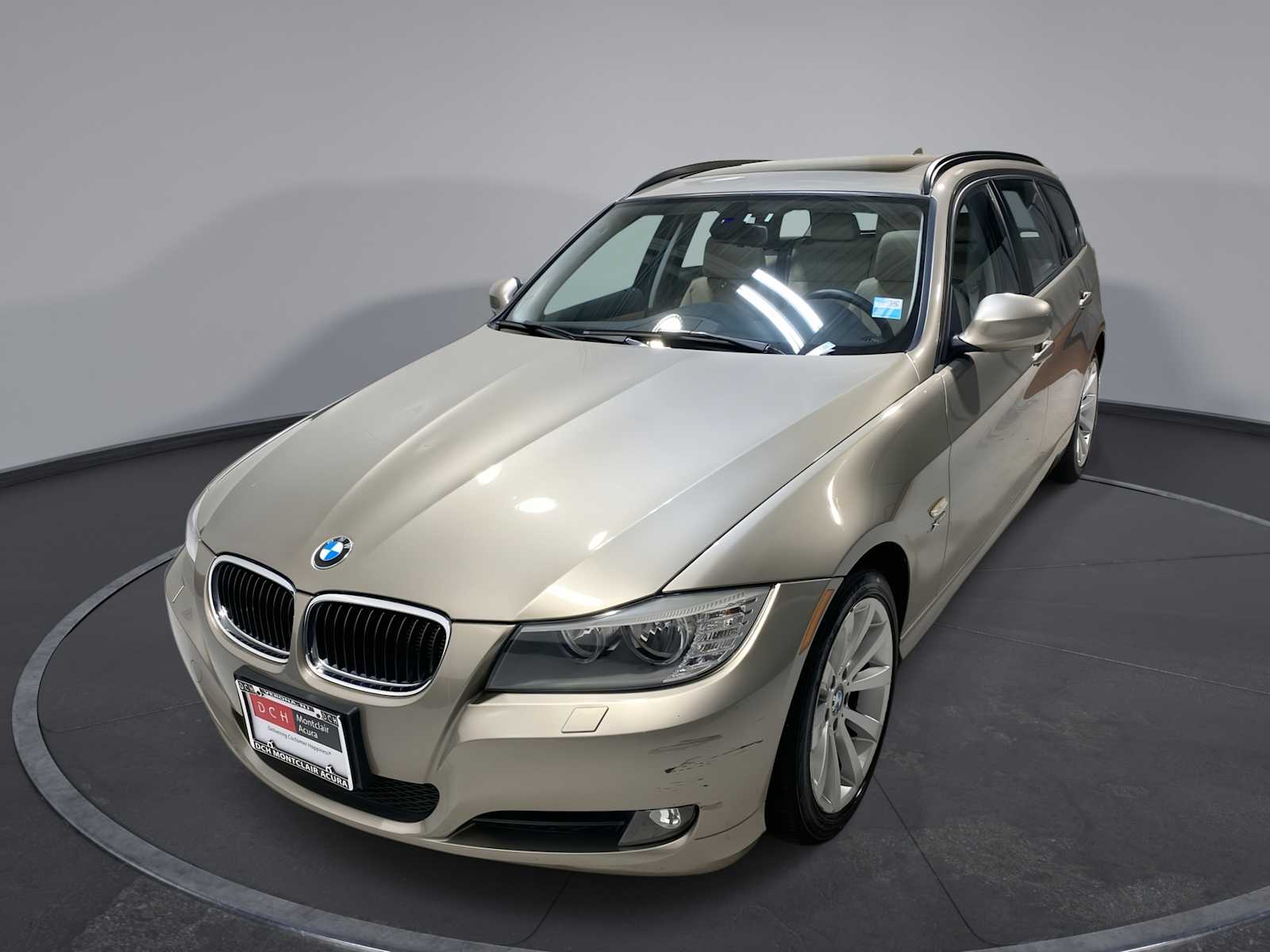 Thumbnail: 2012 BMW 3 Series - 1