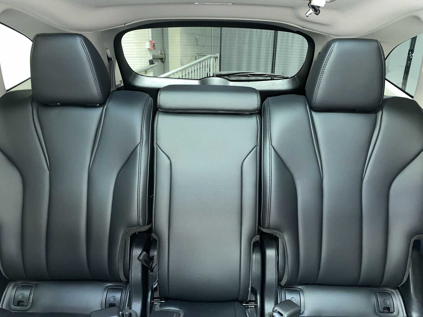 Thumbnail: 2023 Acura MDX - 22