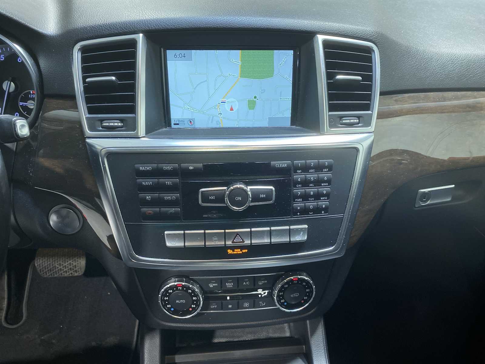 Thumbnail: 2014 Mercedes-Benz M-Class - 16