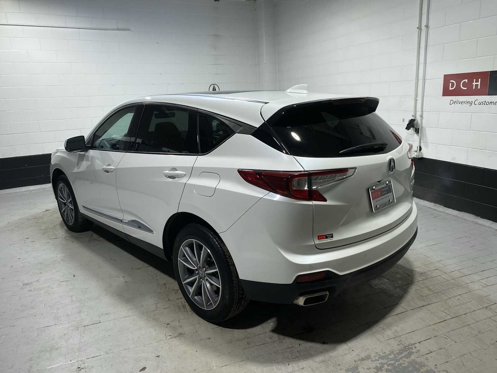 Thumbnail: 2024 Acura RDX - 4