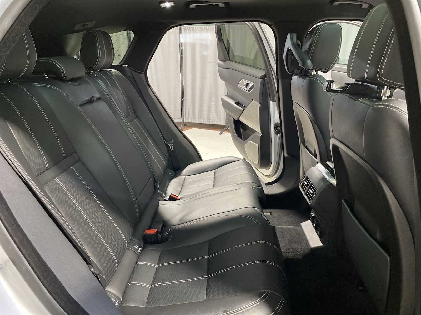Thumbnail: 2019 Land Rover Range Rover Velar - 13
