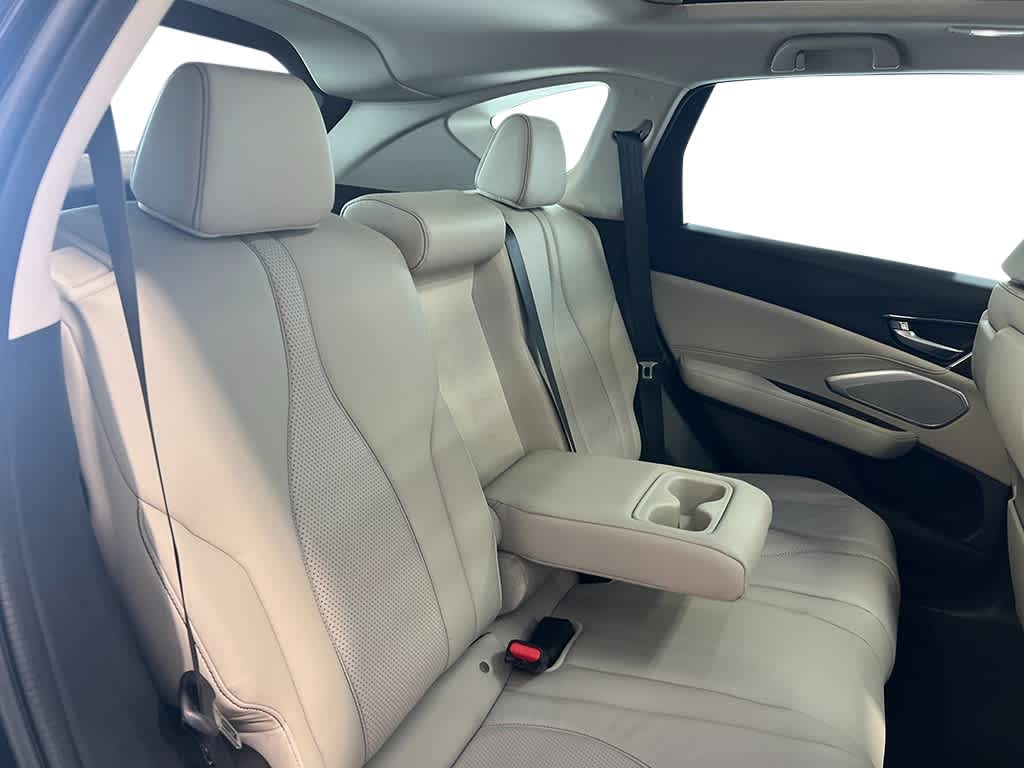 Thumbnail: 2026 Acura RDX - 32