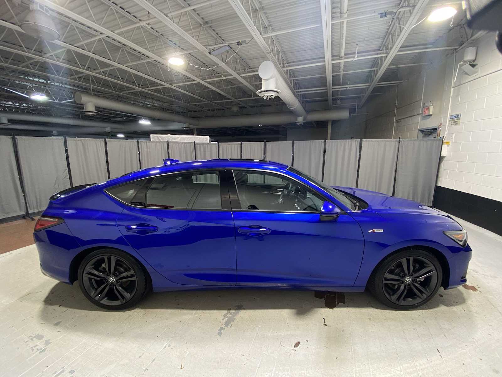 Thumbnail: 2025 Acura Integra - 27