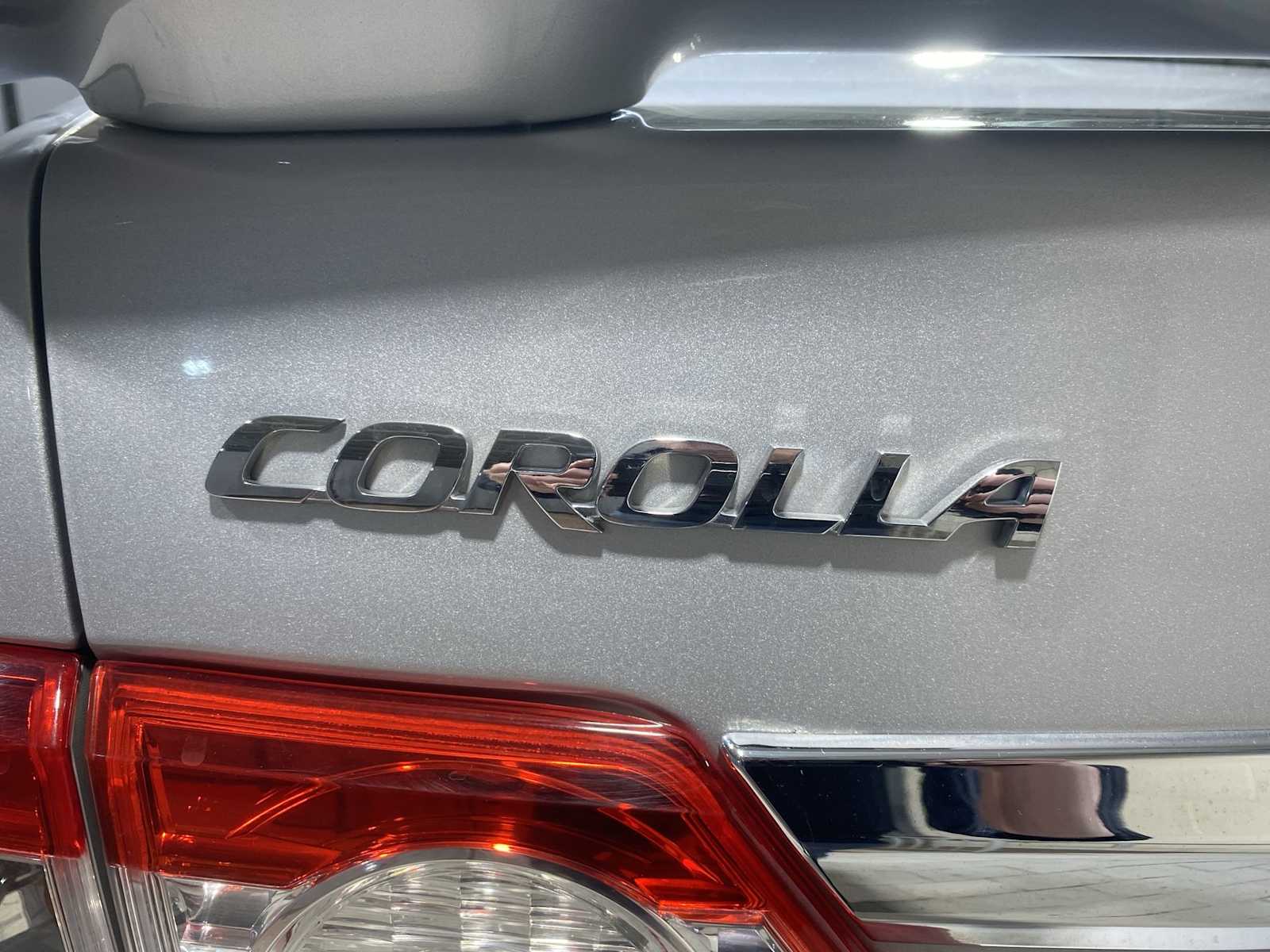 Thumbnail: 2011 Toyota Corolla - 7