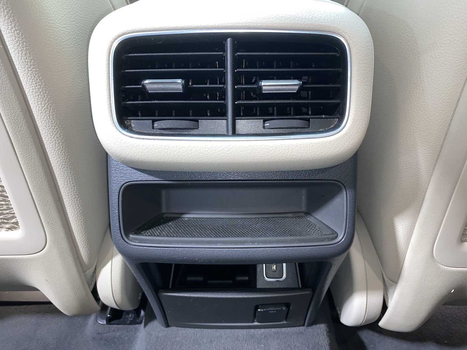 Thumbnail: 2020 Mercedes-Benz GLE - 25