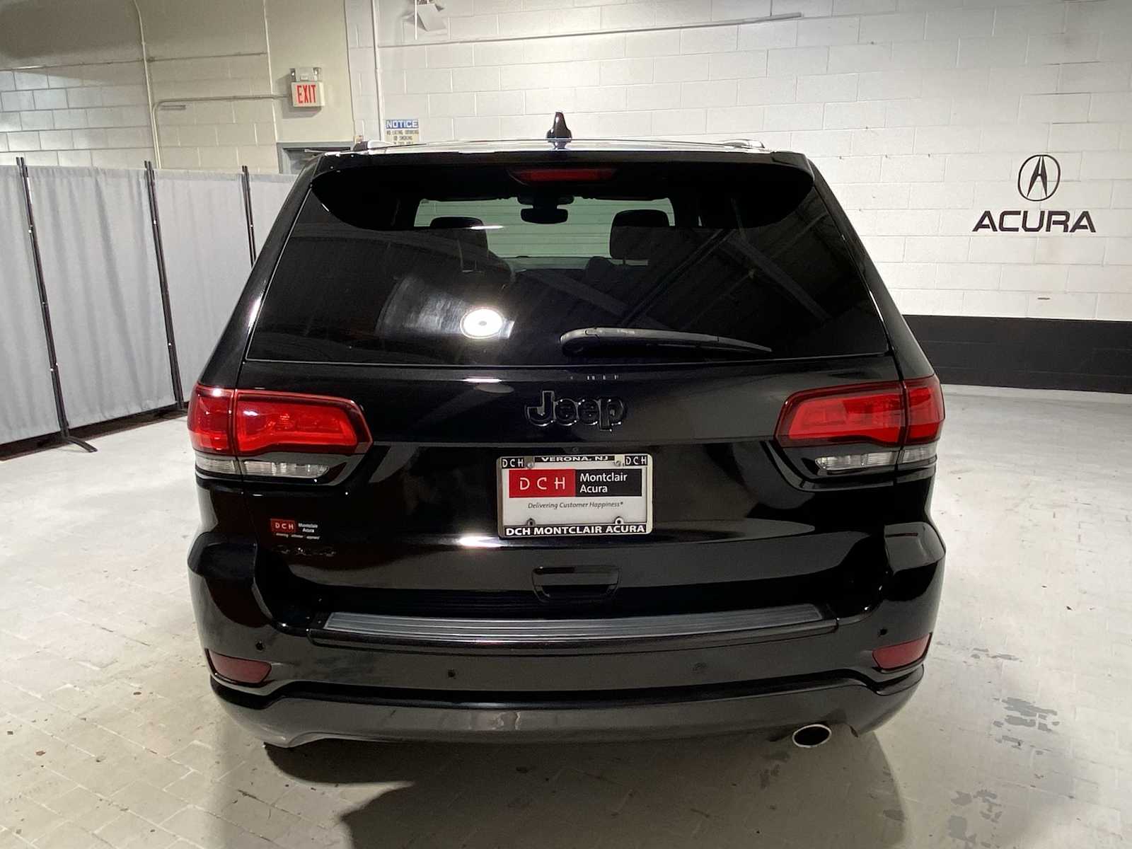 Thumbnail: 2018 Jeep Grand Cherokee - 5