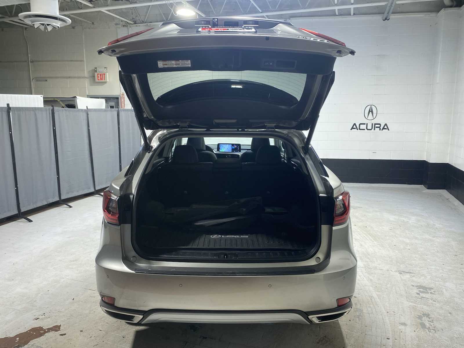 Thumbnail: 2021 Lexus RX - 19