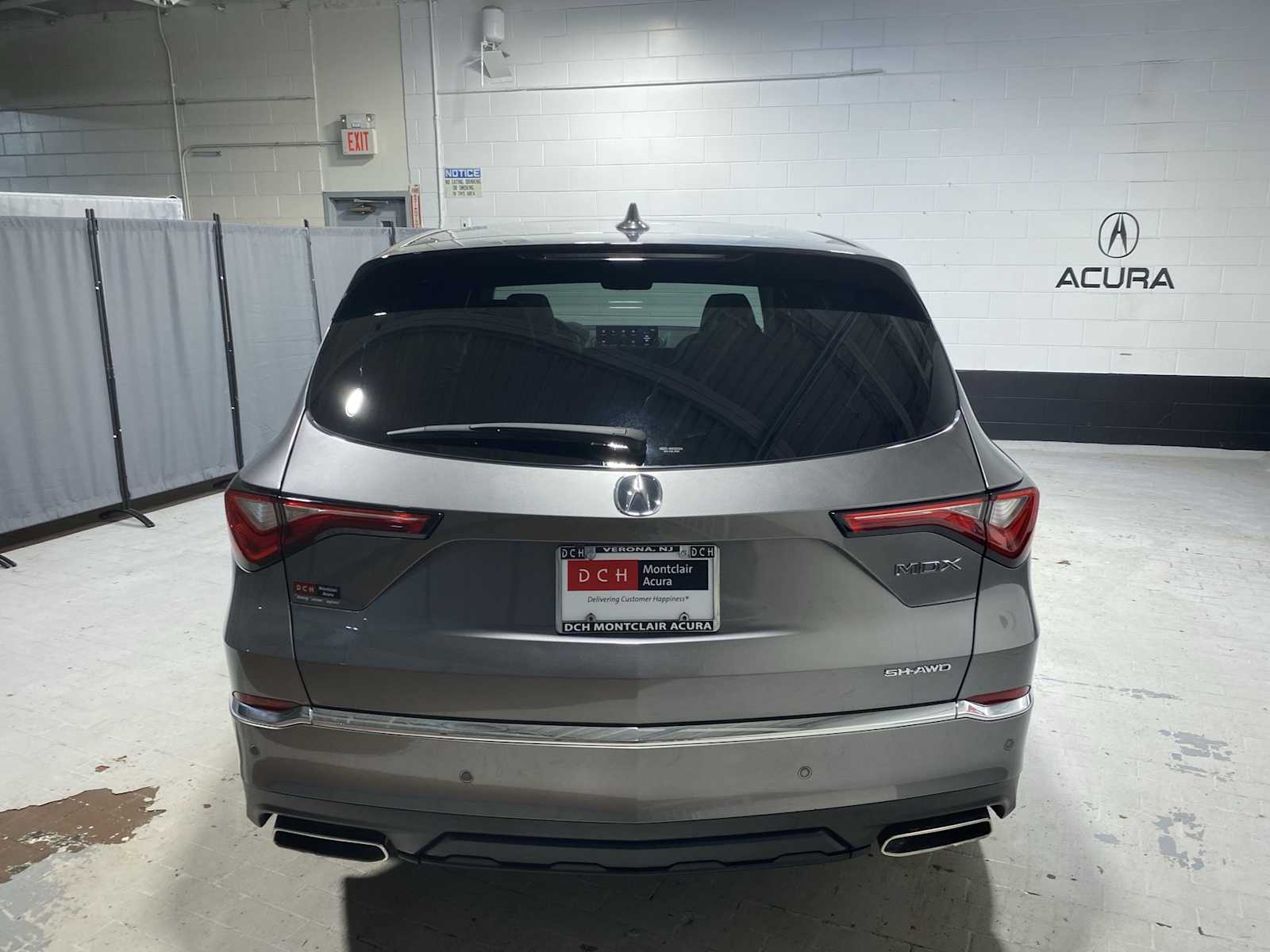 Thumbnail: 2023 Acura MDX - 5