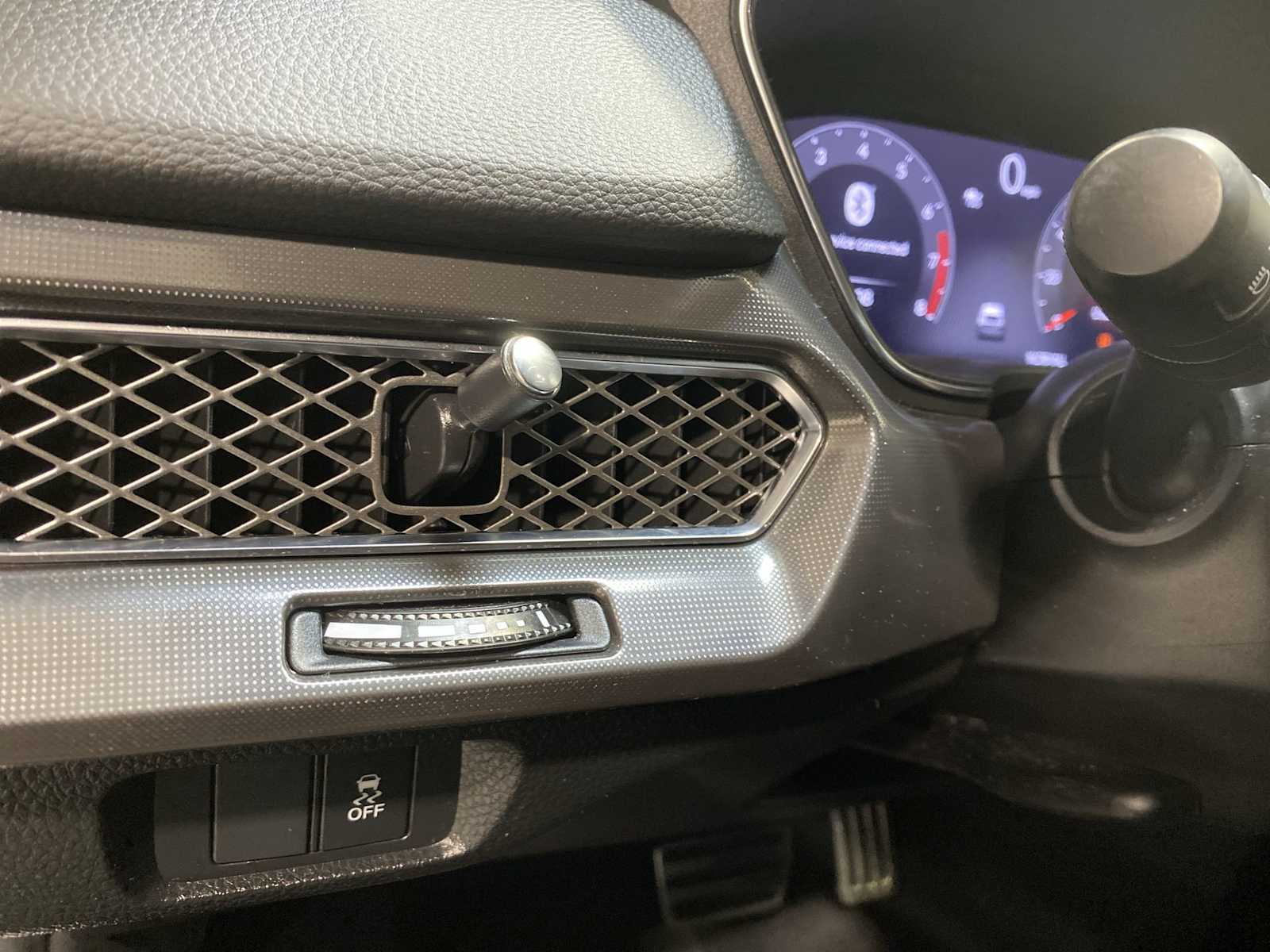 Thumbnail: 2023 Acura Integra - 24