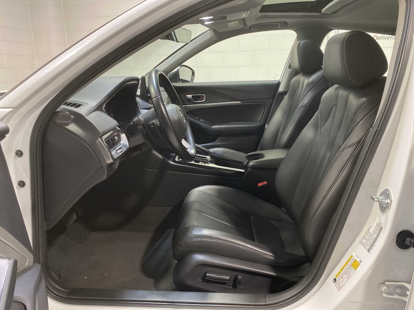 Thumbnail: 2023 Acura Integra - 2