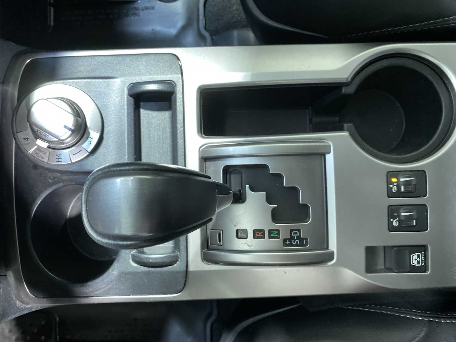 Thumbnail: 2023 Toyota 4Runner - 17