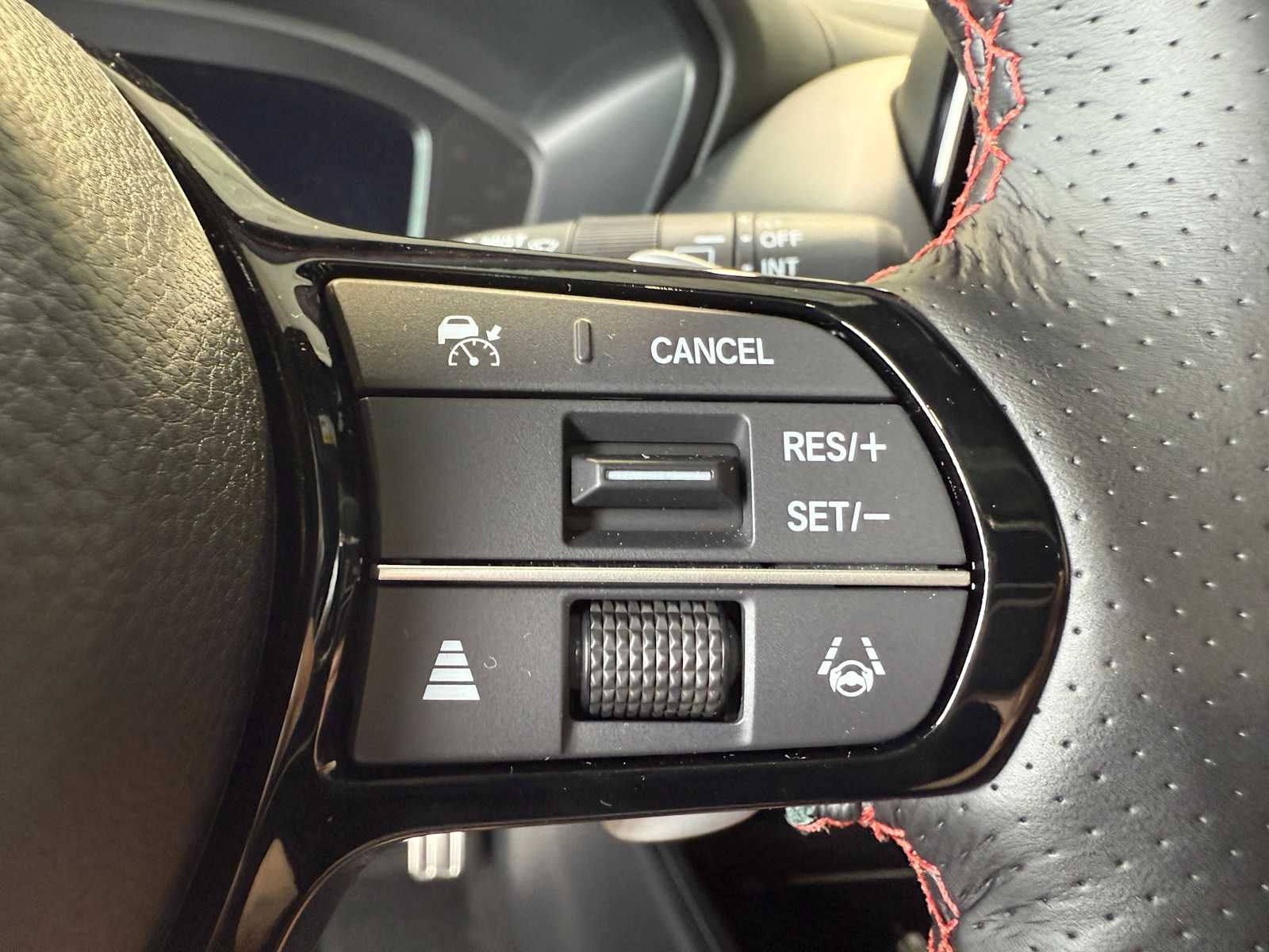 Thumbnail: 2026 Acura ADX - 18