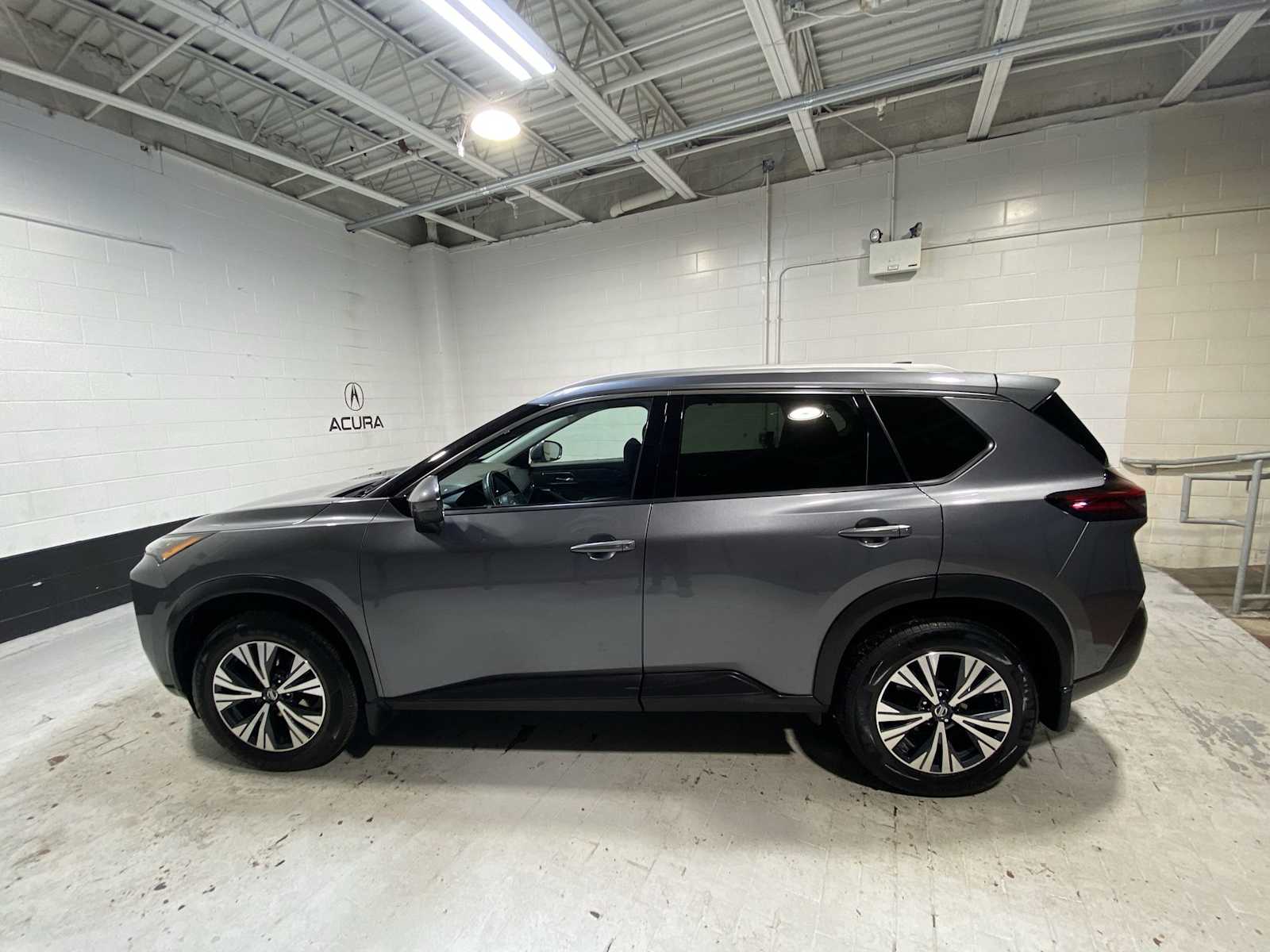 Thumbnail: 2021 Nissan Rogue - 3