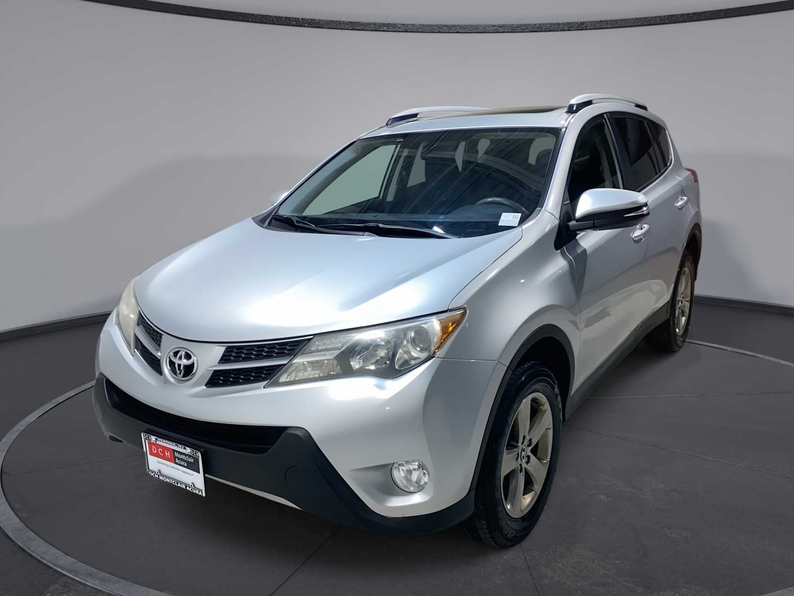 Thumbnail: 2015 Toyota RAV4 - 1