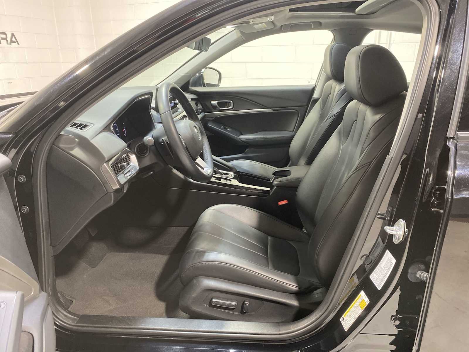 Thumbnail: 2024 Acura Integra - 2