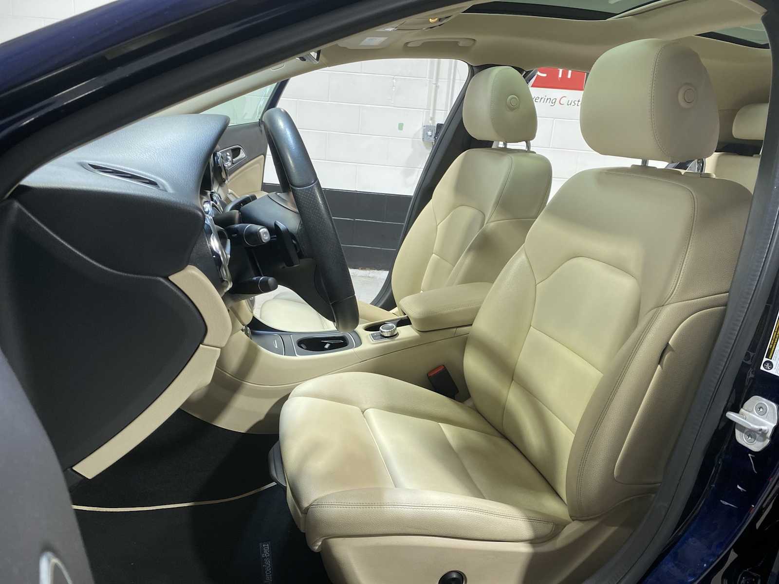 Thumbnail: 2018 Mercedes-Benz GLA - 11