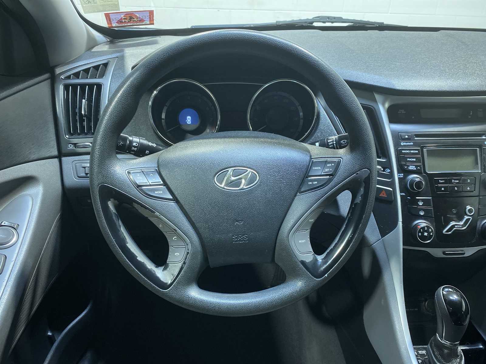 Thumbnail: 2013 Hyundai Sonata - 15