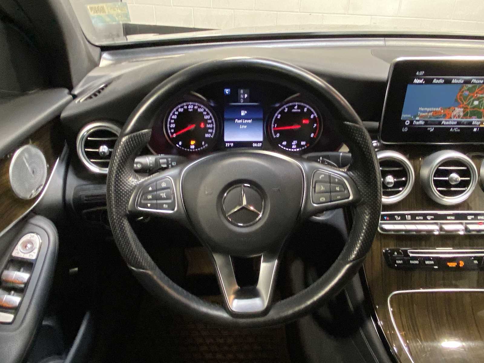 Thumbnail: 2017 Mercedes-Benz GLC - 15