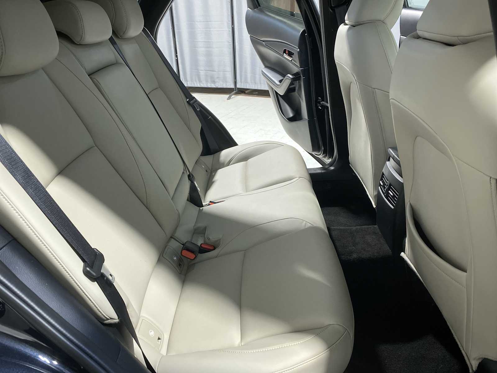 Thumbnail: 2023 Mazda CX-30 - 12