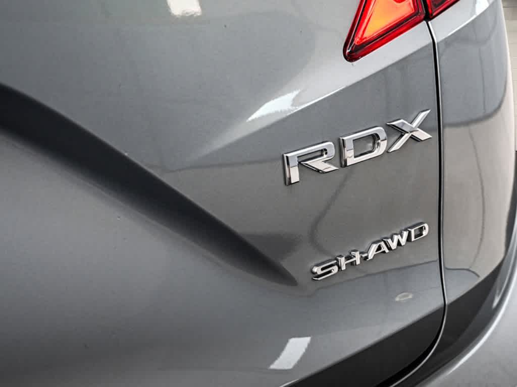Thumbnail: 2025 Acura RDX - 9