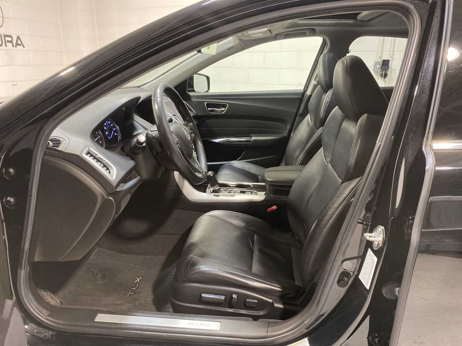 Thumbnail: 2020 Acura TLX - 2