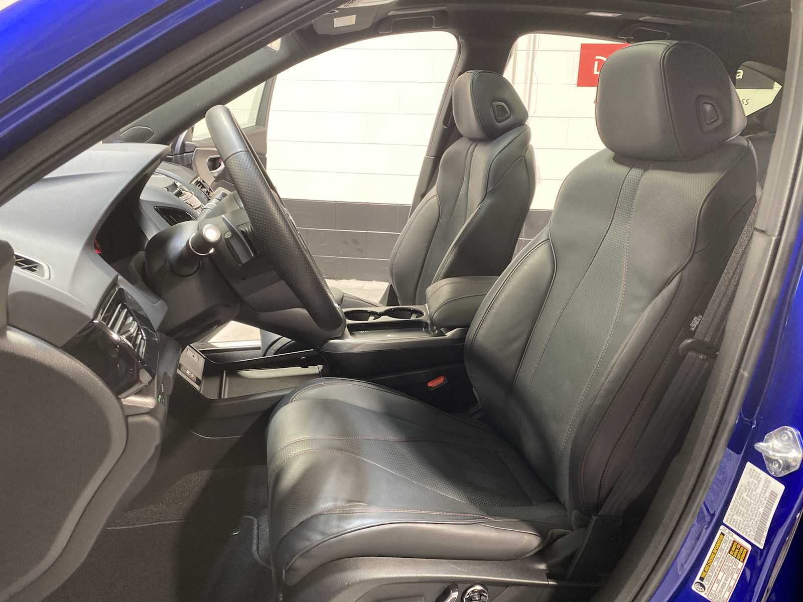 Thumbnail: 2025 Acura RDX - 11