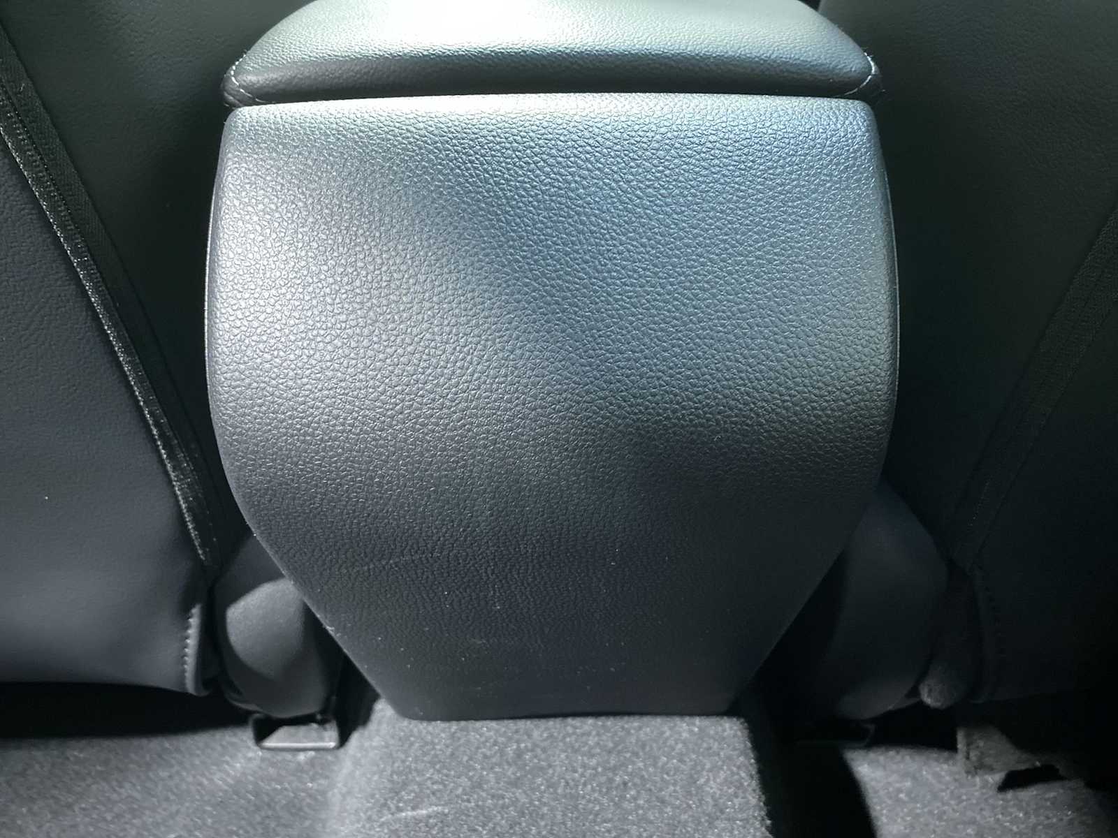 Thumbnail: 2023 Acura Integra - 25