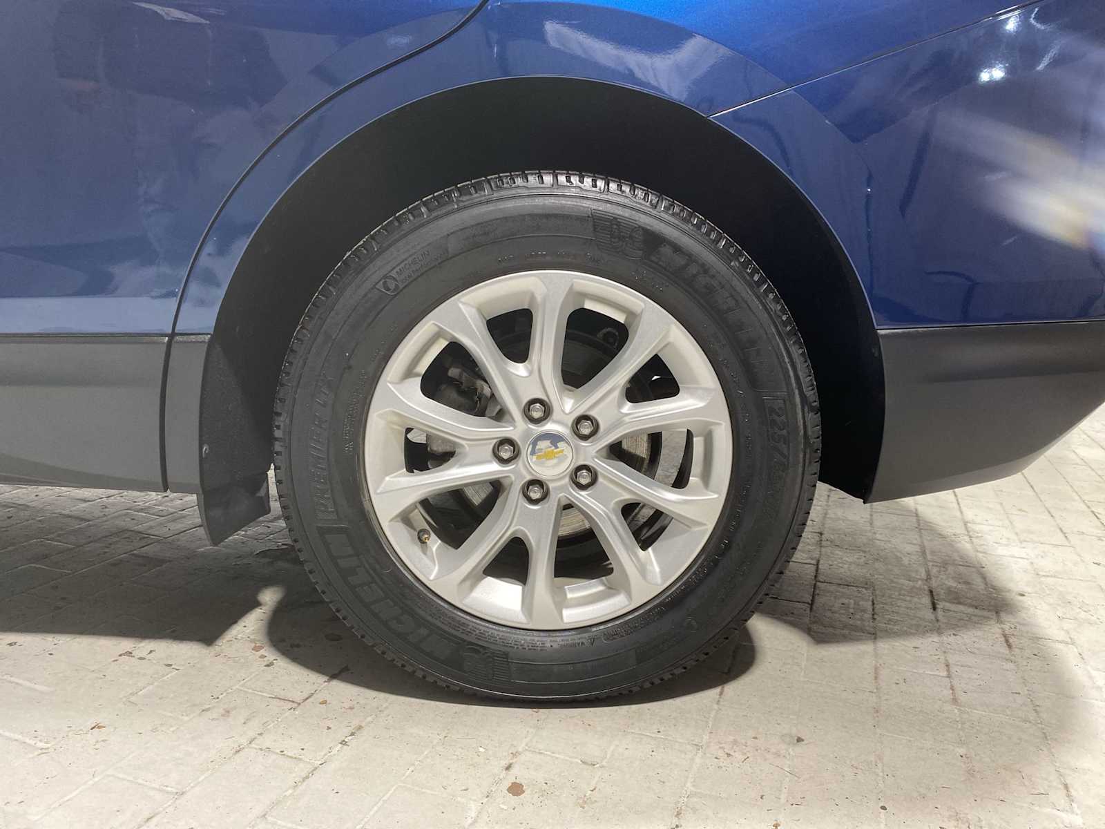 Thumbnail: 2020 Chevrolet Equinox - 8