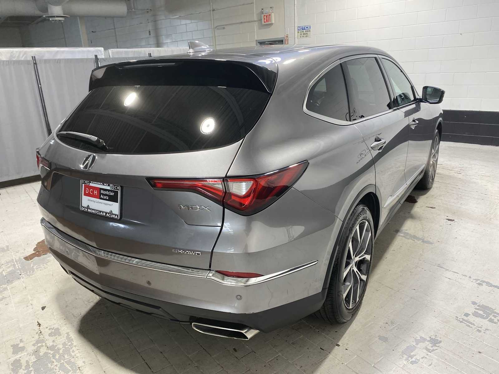 Thumbnail: 2024 Acura MDX - 26