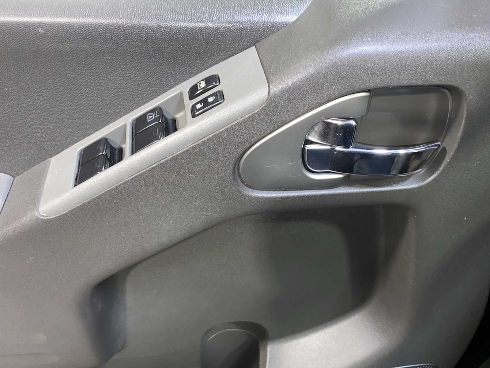 Thumbnail: 2016 Nissan Frontier - 23