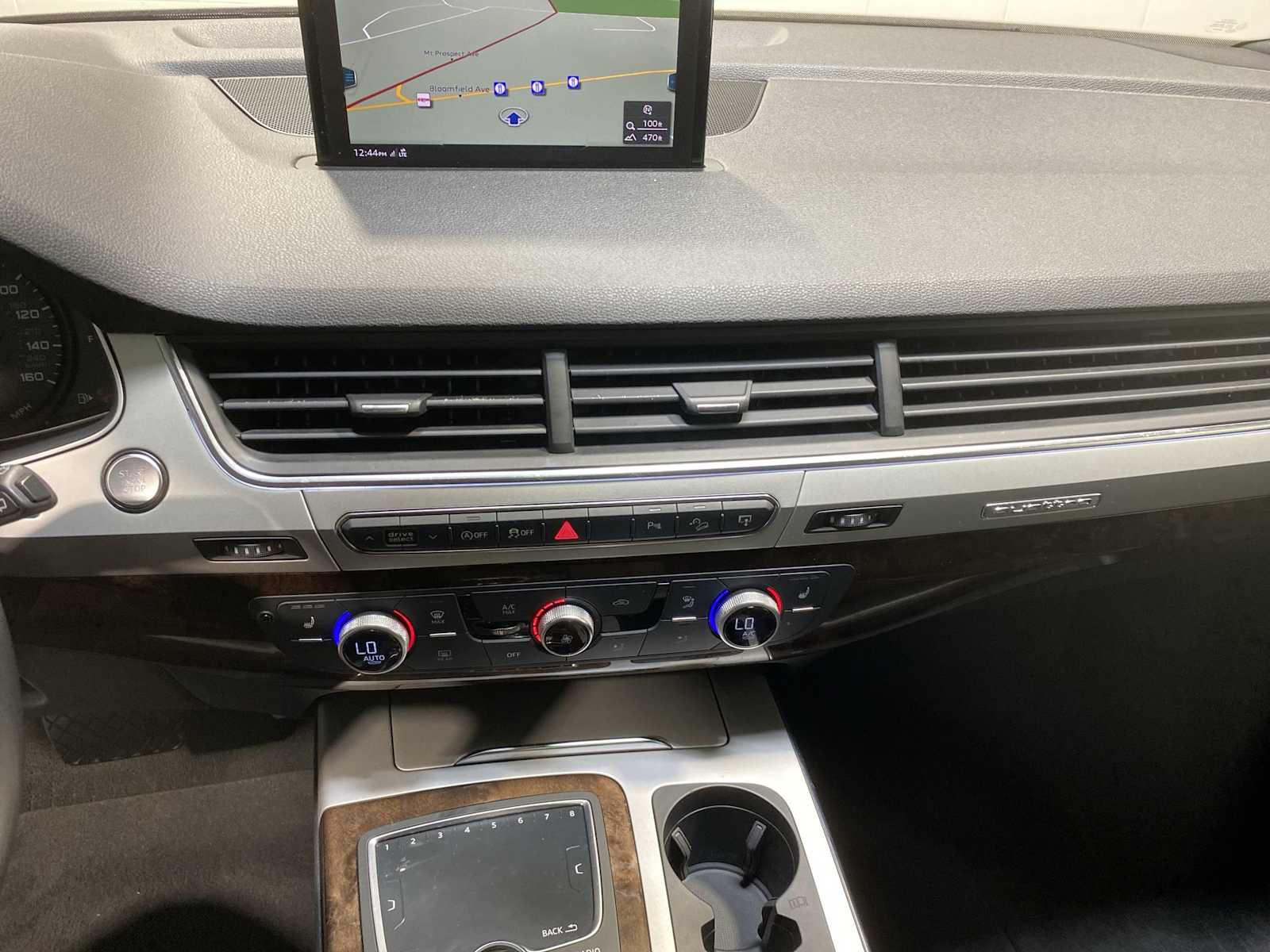 Thumbnail: 2017 Audi Q7 - 16