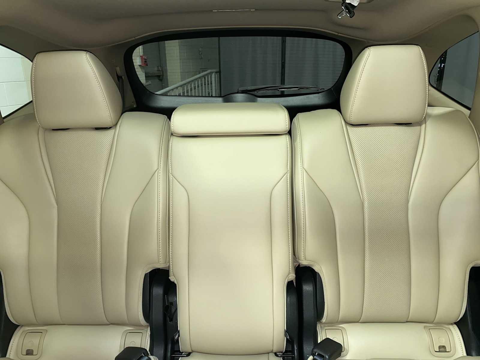 Thumbnail: 2023 Acura MDX - 22