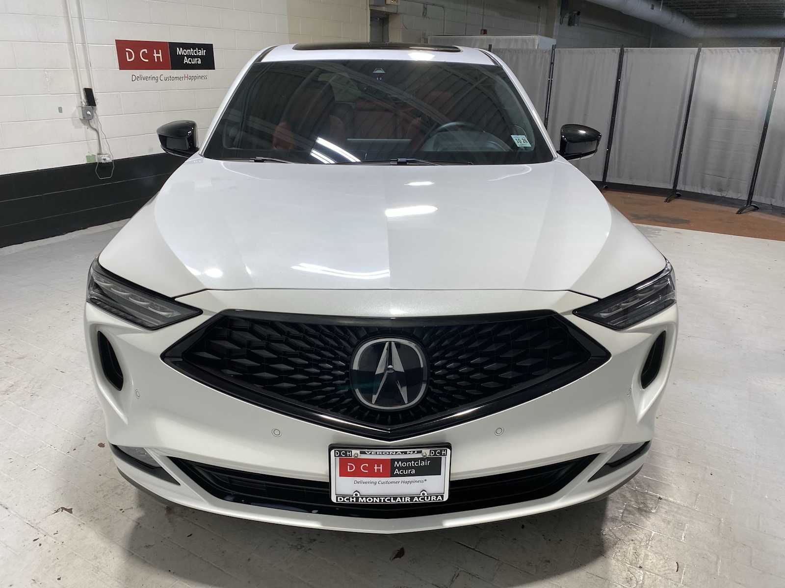 Thumbnail: 2022 Acura MDX - 6
