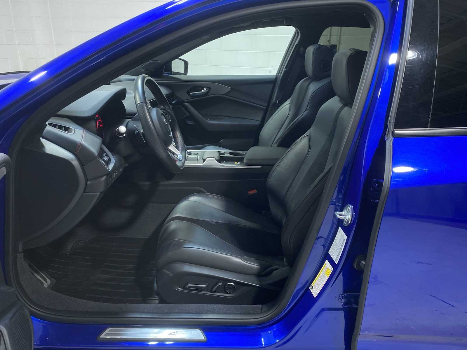 Thumbnail: 2023 Acura TLX - 2