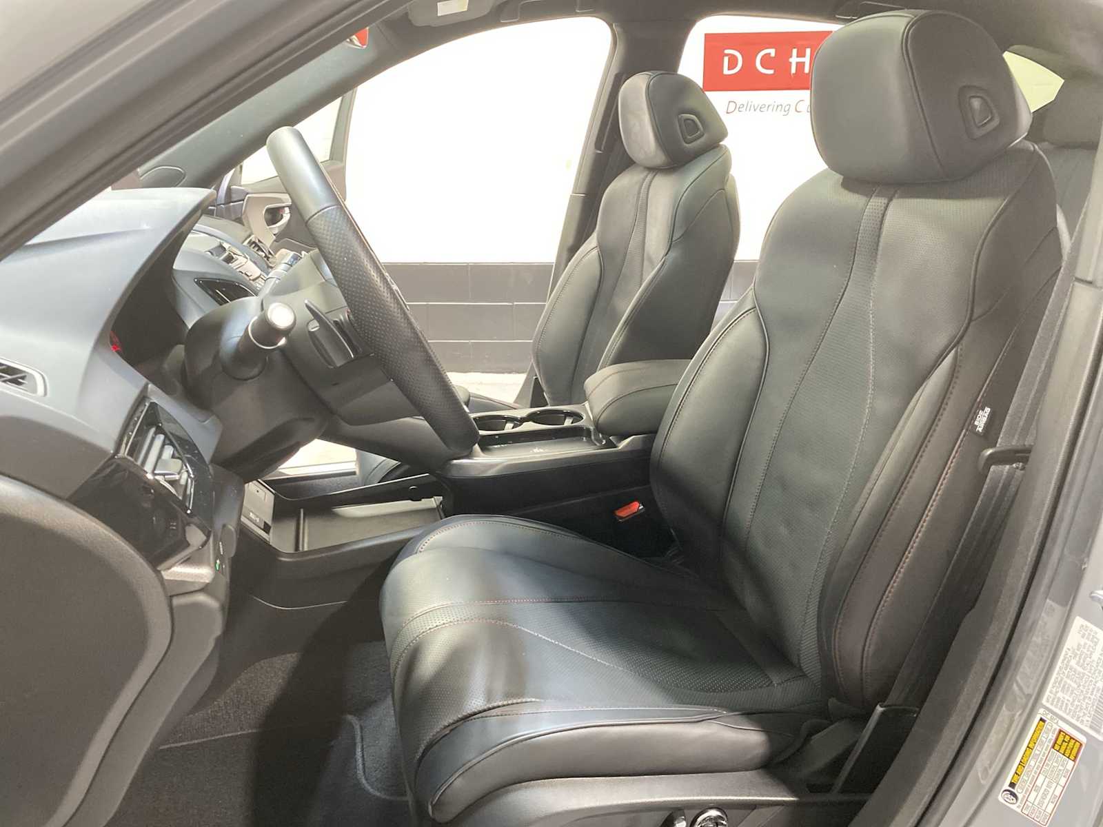 Thumbnail: 2025 Acura RDX - 11