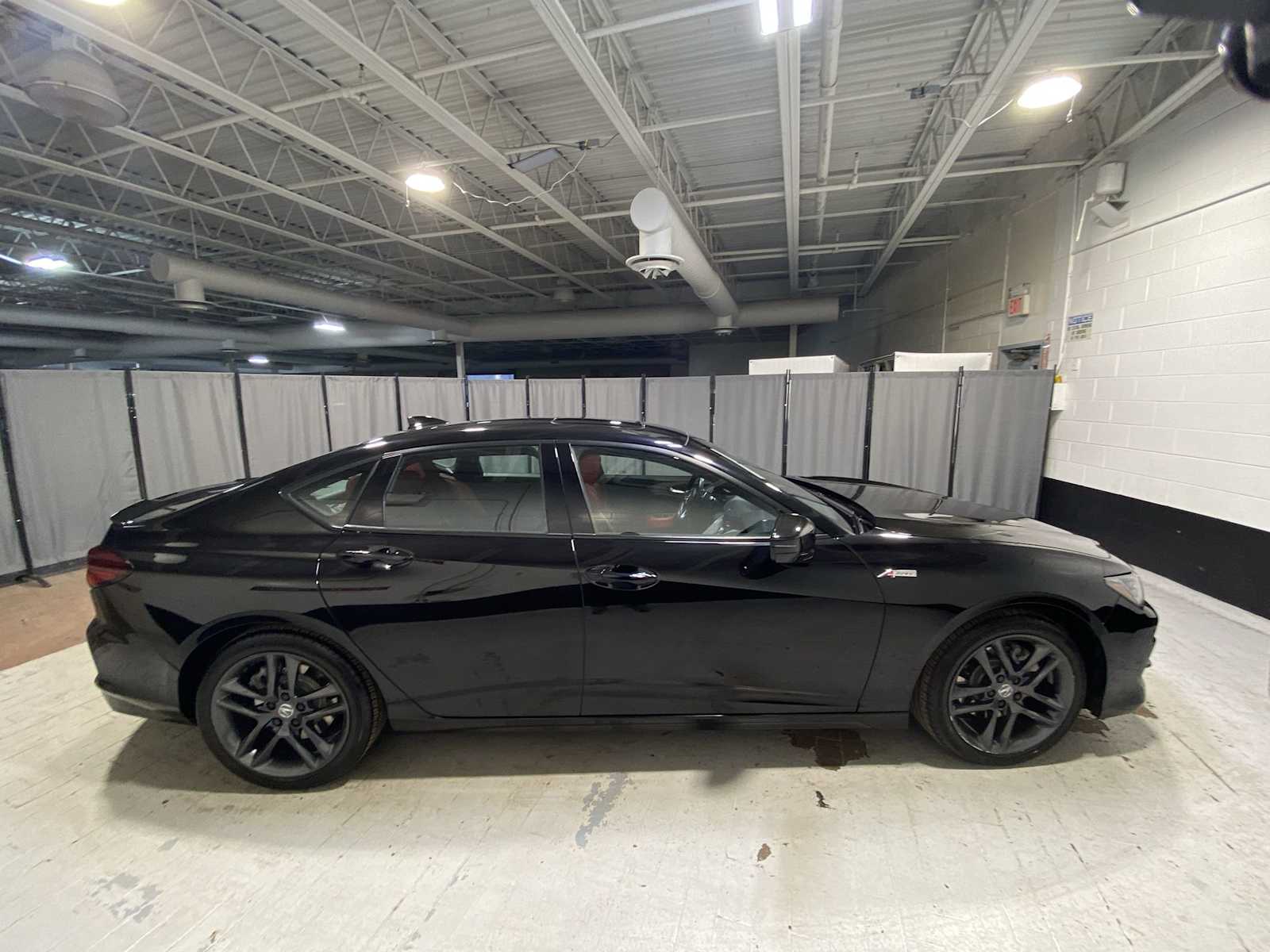 Thumbnail: 2024 Acura TLX - 27