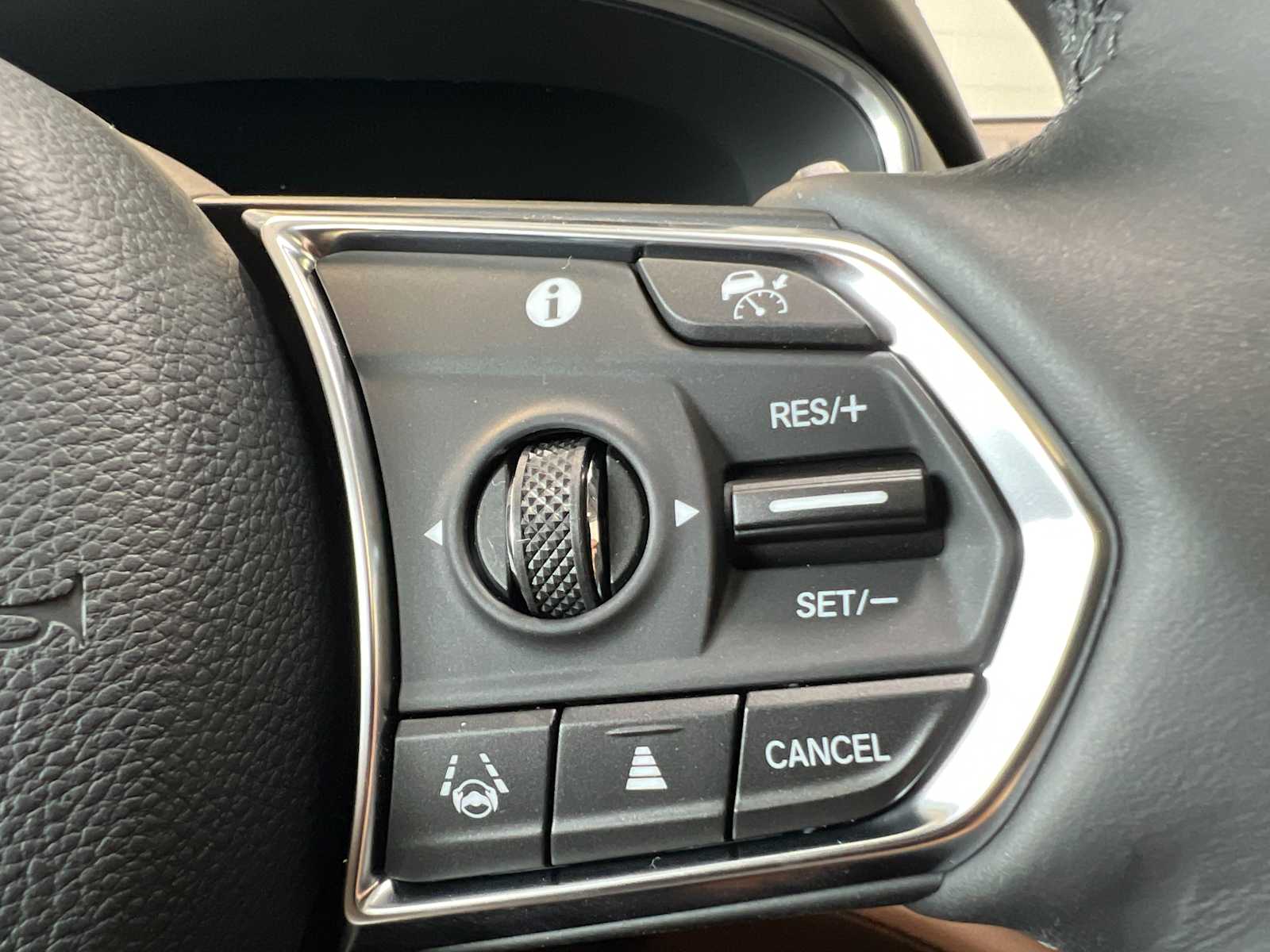Thumbnail: 2026 Acura MDX - 17
