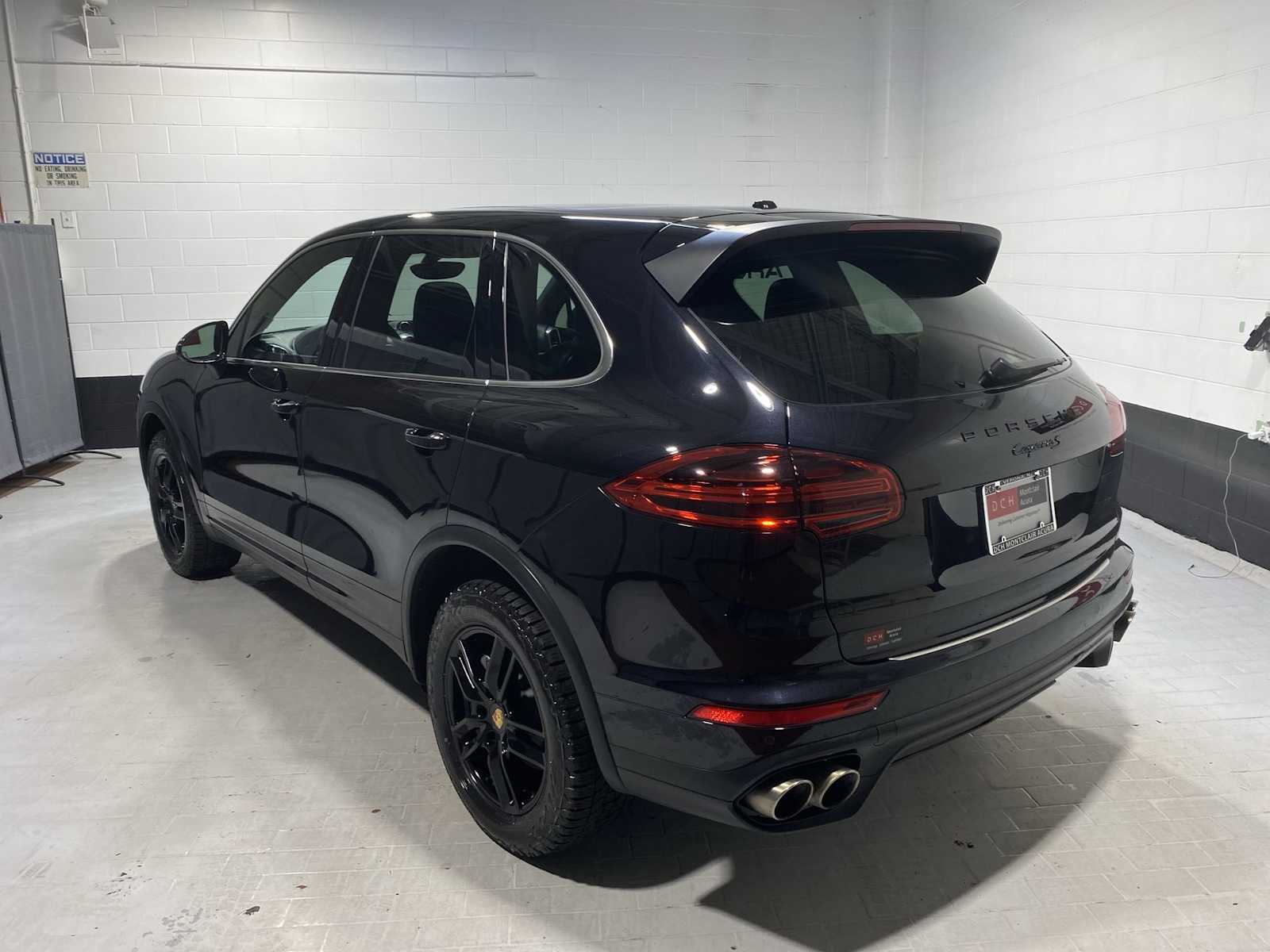 Thumbnail: 2017 Porsche Cayenne - 4