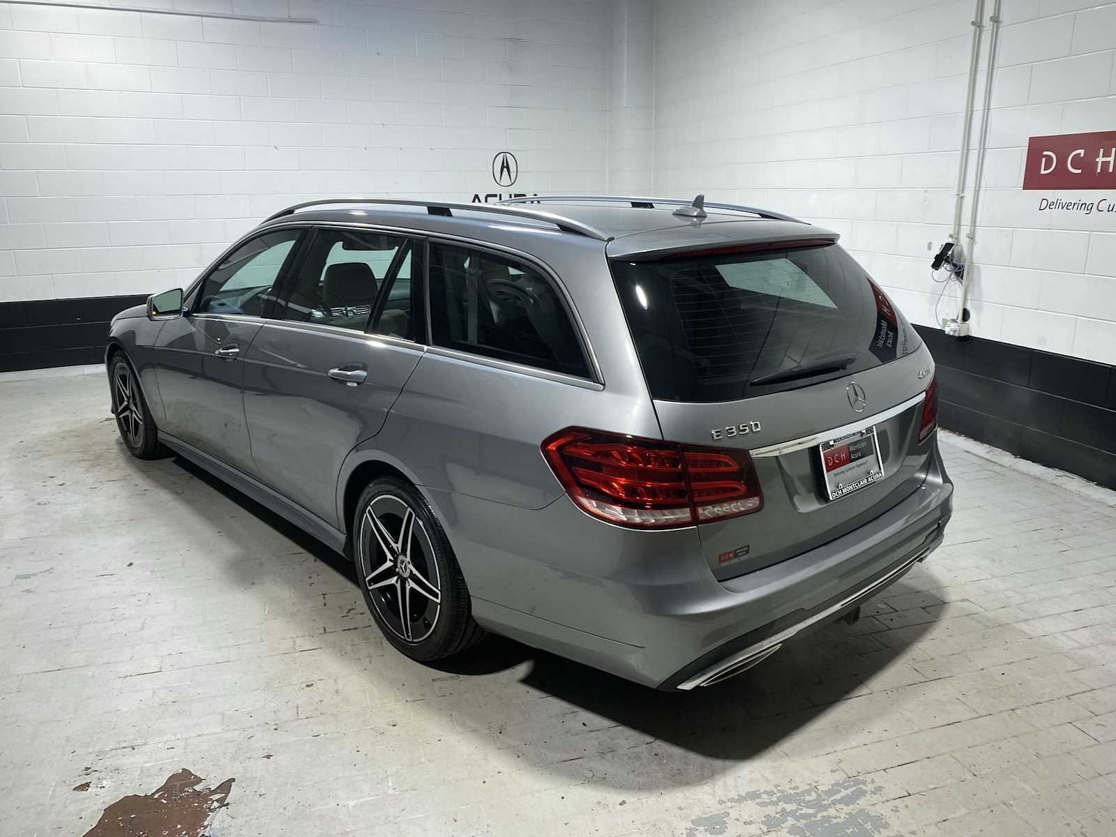 Thumbnail: 2014 Mercedes-Benz E-Class - 4