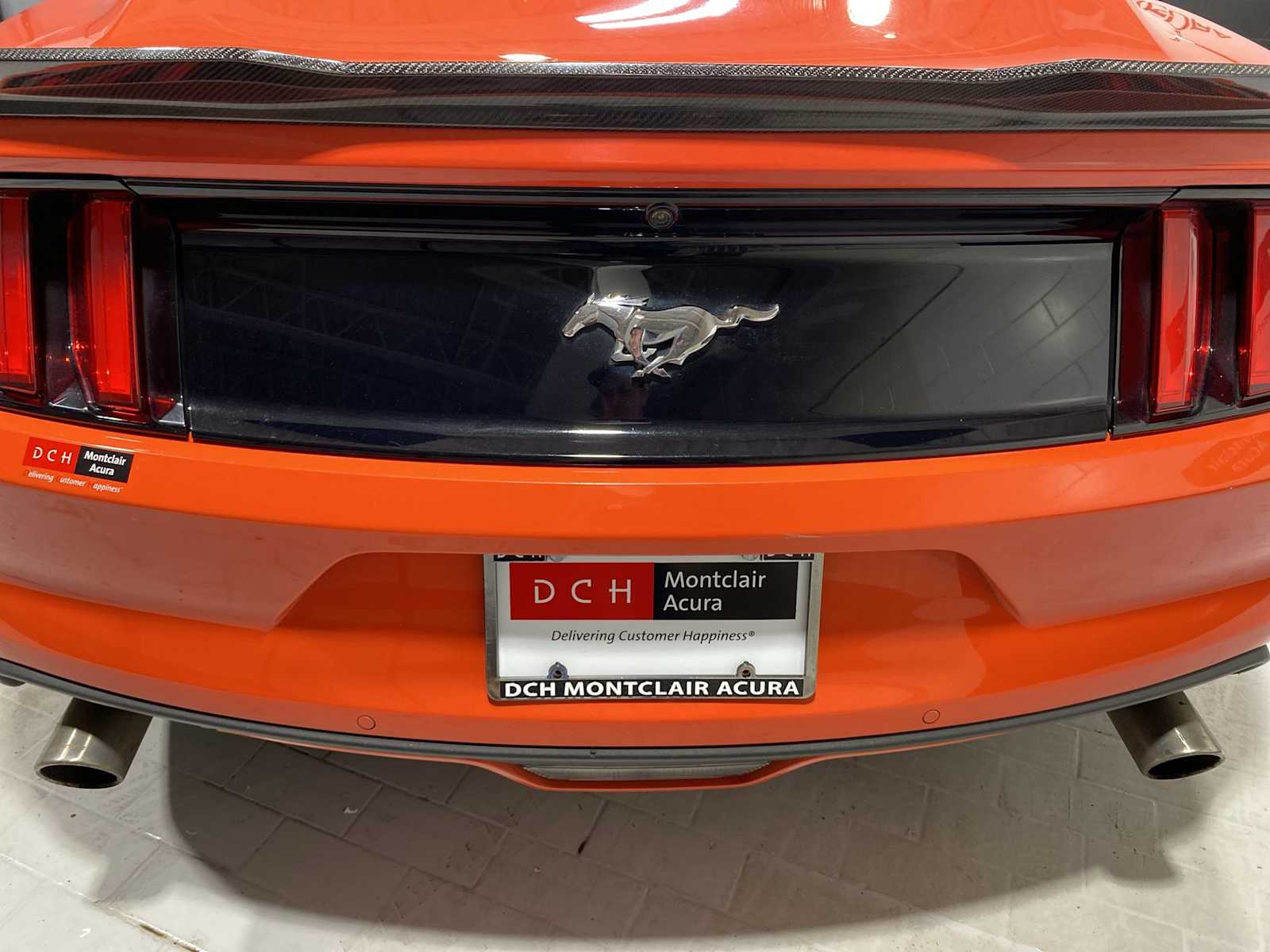 2015 Ford Mustang  7